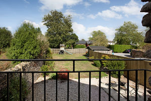 Photo 19- click for photo gallery